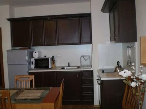 Gal Apartment in Sunrise Complex - Photo3