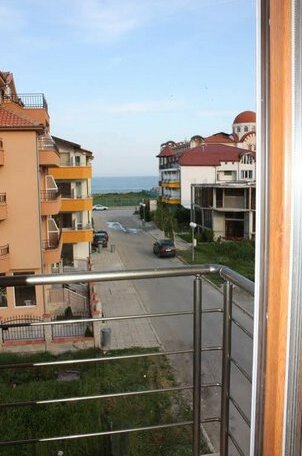 Guest House Bordo - Photo3