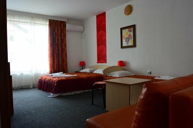 Guest House Dora - Photo5