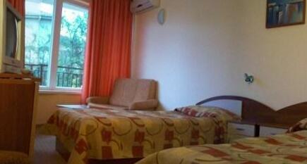Guest House Marina - Photo4