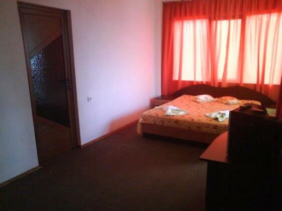 Ivet Guest House - Photo2
