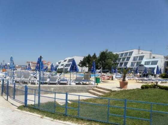 Luca Helios Beach - Photo2