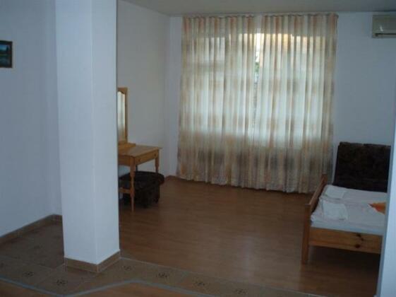 Matevi - Photo2