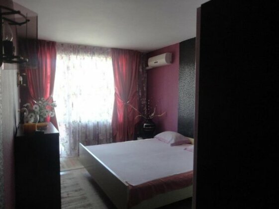 Odesos Guest House - Photo5