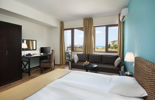 Sunrise All Suites Resort- All Inclusive - Photo4