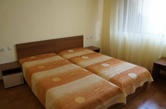Tonus Guest House - Photo5