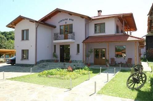 Guest House Pri Bratyata - Photo4