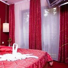 Royal Lodge & Spa - Photo4