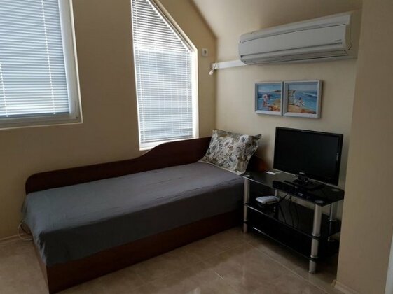 Ahinora Apartments - Photo3