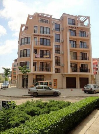 Holiday Apartments in Pomorie - Photo5