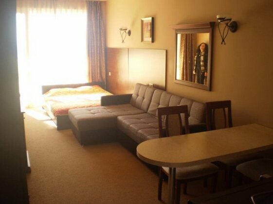 Private Studios in an Aparthotel - Photo3