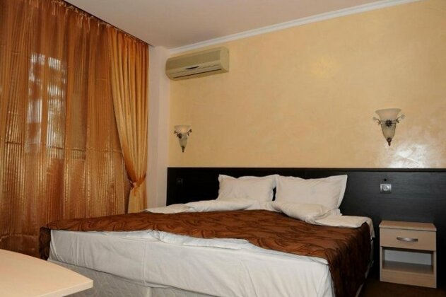 Hotel Balkan Pravets - Photo4