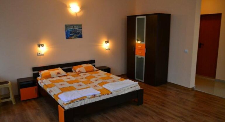 Demirevi Guest Rooms - Photo4