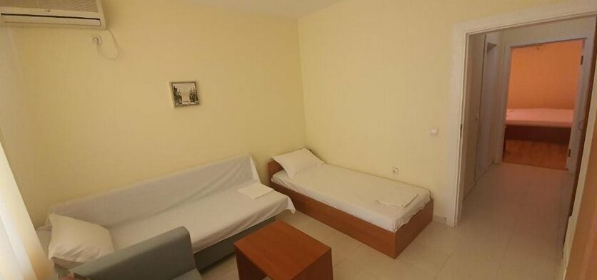 Diamond Hotel Primorsko - Photo4