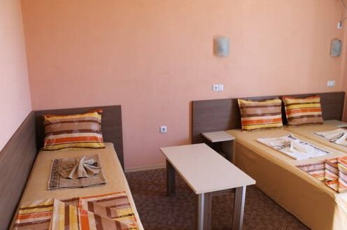 Fits Guest House - Photo3