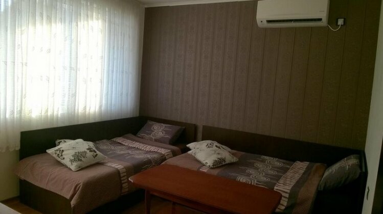 Guest House Alarlievi - Photo3