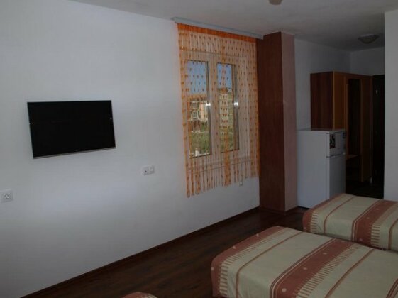 Guest House Oreol - Photo2