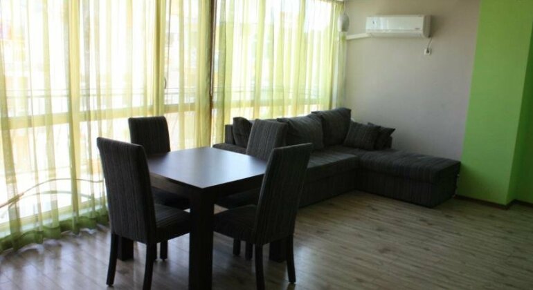Hotel Mariana - Photo5