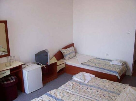 Kalypso Hotel - Photo2