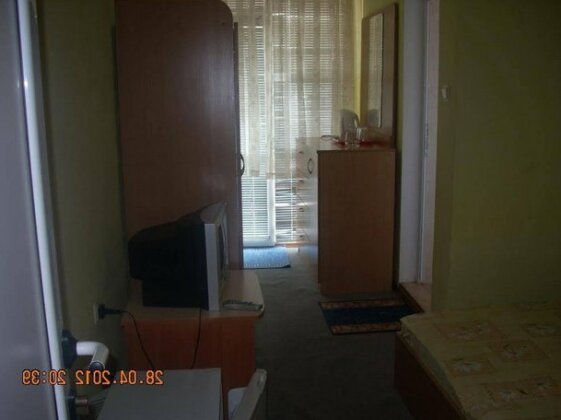 Ruja Guest House - Photo2