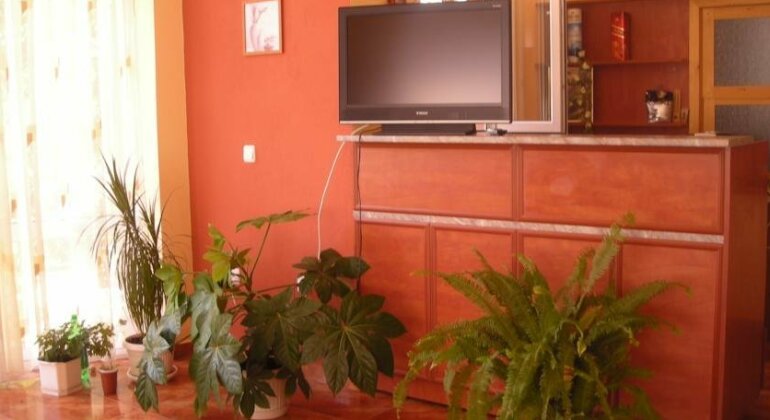 Adele Guest House - Photo3