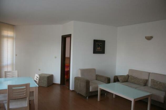 Black Sea Resort Apartment - Photo3
