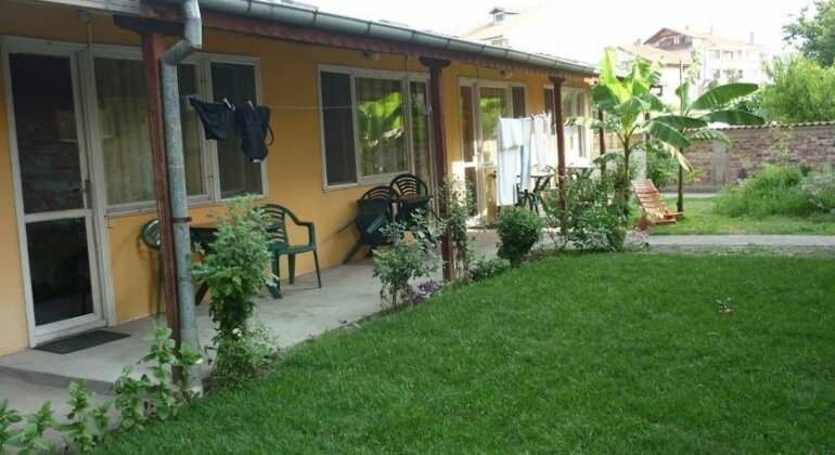 Fiesta Holiday Bungalows - Photo2