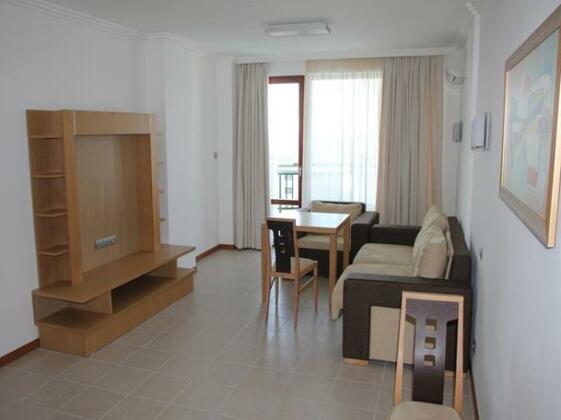 GT Emerald Resort & SPA Apartments - Photo2