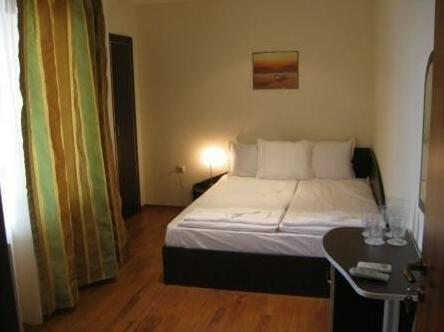 Guesthouse Opal - Photo3