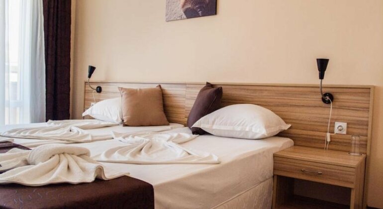 Ivian Family Hotel