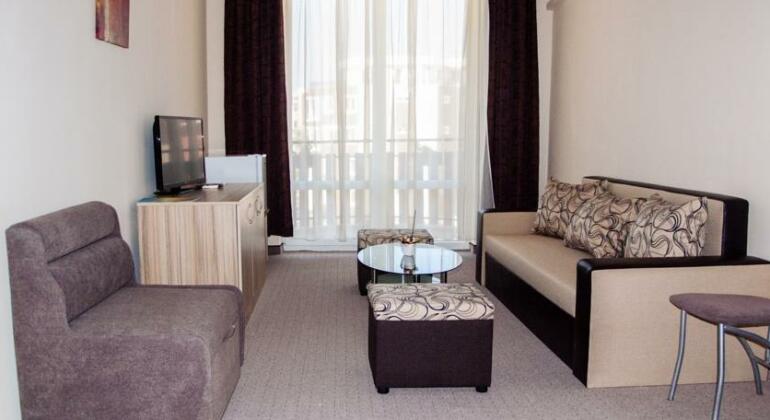 Ivian Family Hotel - Photo4