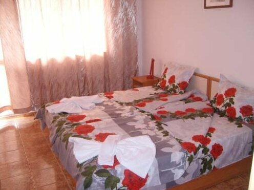 NELLY Guest House - Photo3