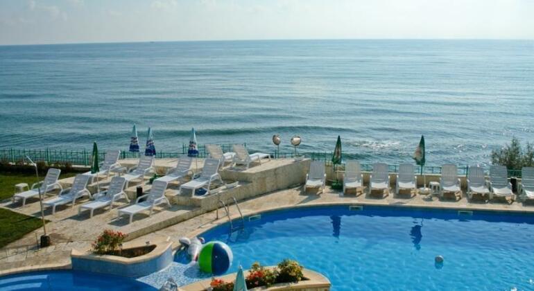Peter Hotel - Photo2