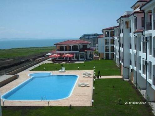 Rutland Beach Aparthotel - Photo2