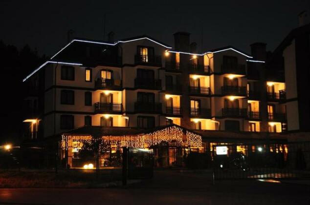 3 Mountains Hotel - Photo2