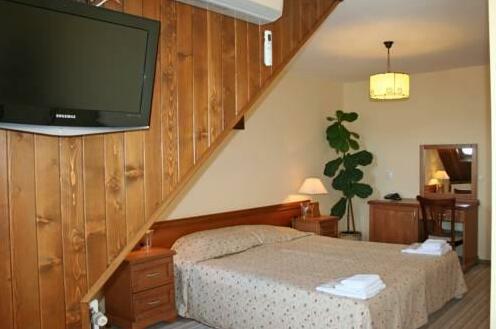 Family Hotel Zora - Photo5
