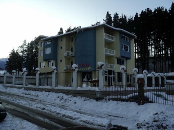 Photo 1