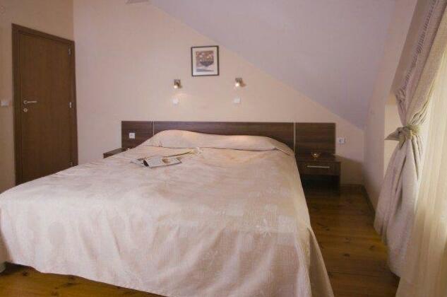 Redenka Lodge - Photo4
