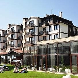 Three Mountains Apartment