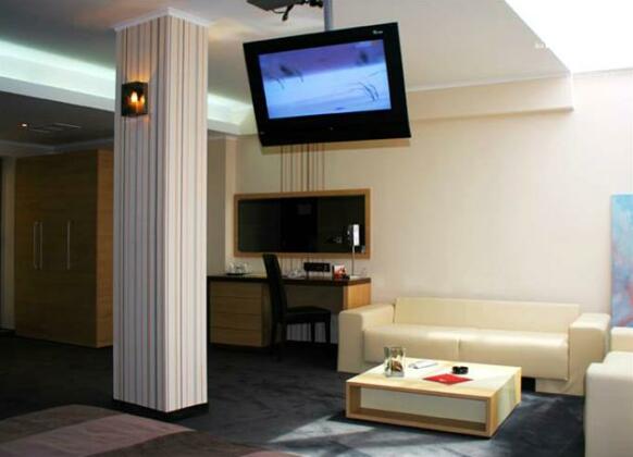 Cosmopolitan Hotel & Wellness