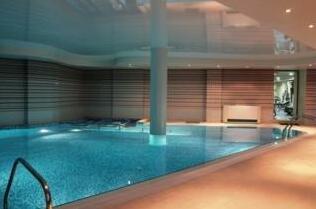Cosmopolitan Hotel & Wellness - Photo2