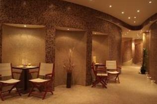 Cosmopolitan Hotel & Wellness - Photo5