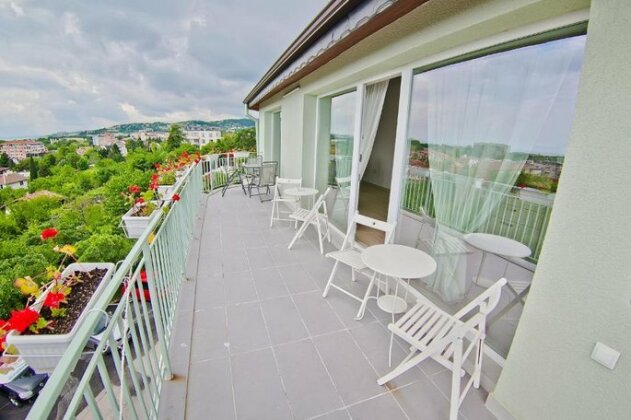 Amfora Suites - Photo2