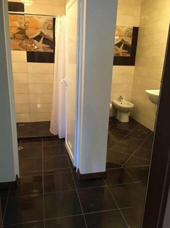 Gold Corp Apartments - Photo3