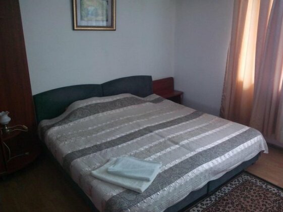 Ambrozia Guest Rooms - Photo3