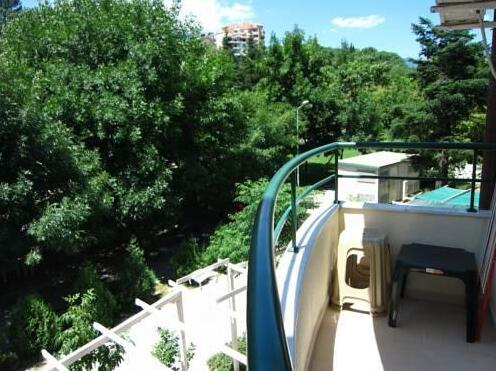 Family Hotel Bistritsa - Photo3