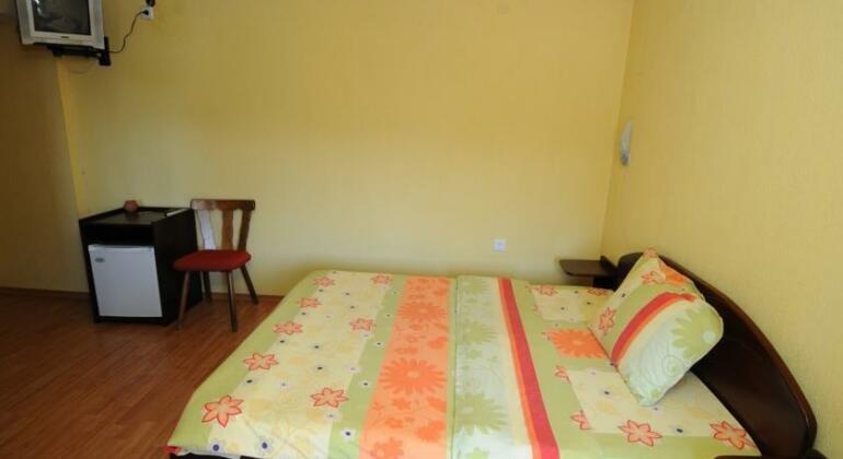 Family Hotel Studio - Photo5