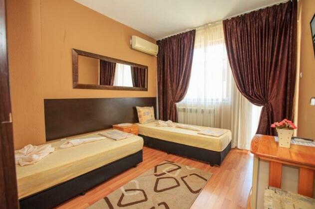 Guest House Amore - Photo3