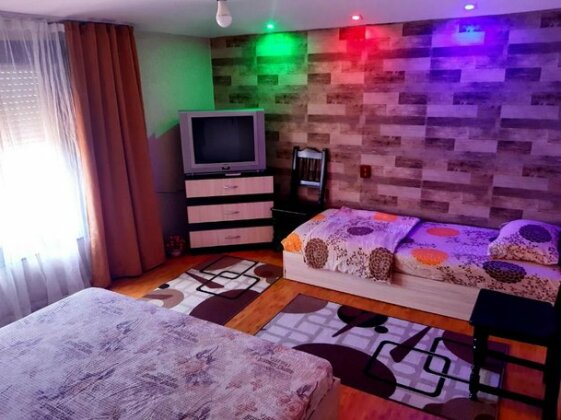 Guest House Sofia Sandanski - Photo4
