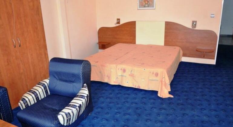 Guest House Victoria - Photo2